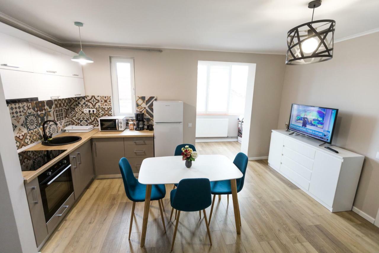Sunshine Apartament Târgu-Mureş Eksteriør bilde